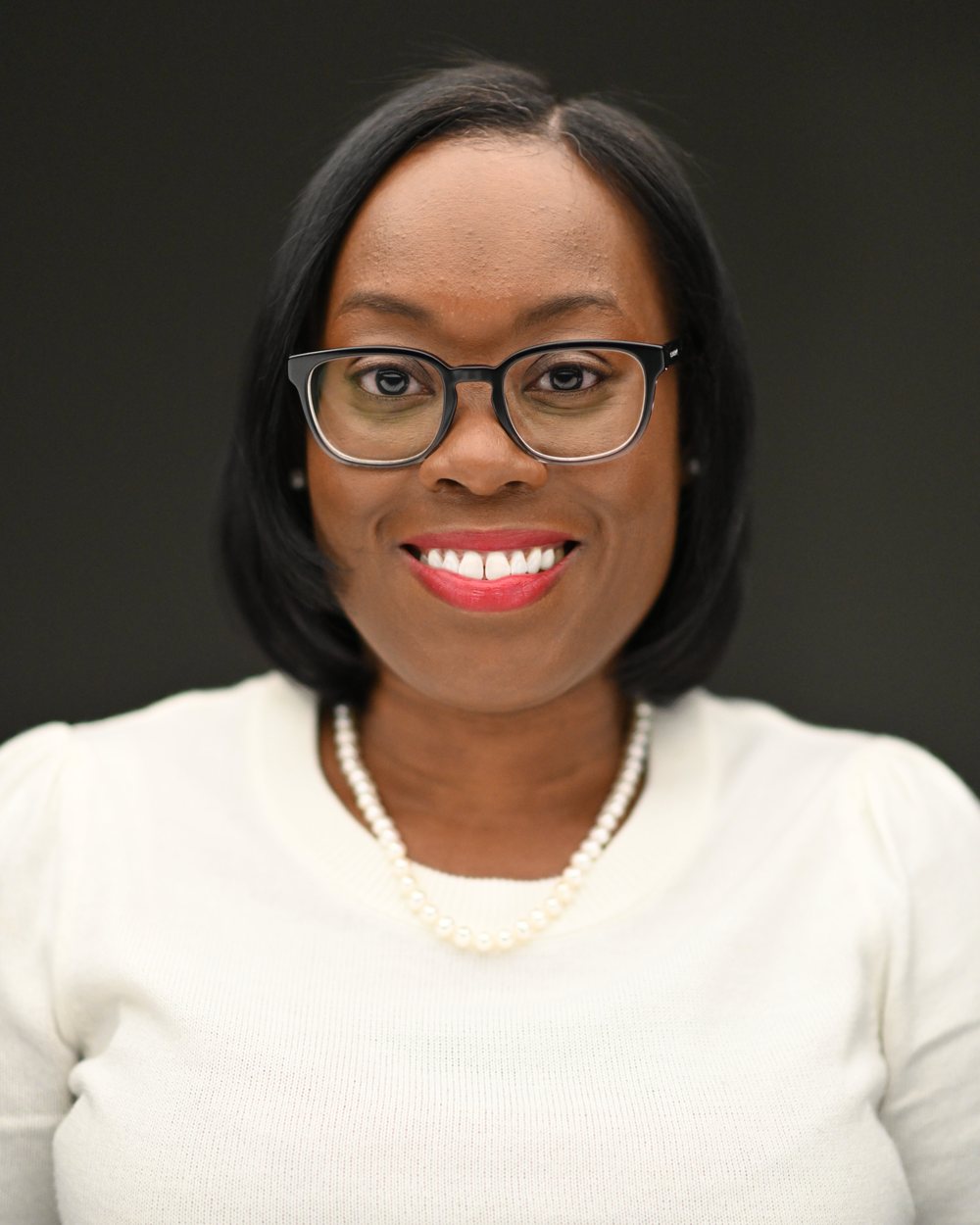 Dr. Ginah Nightingale
